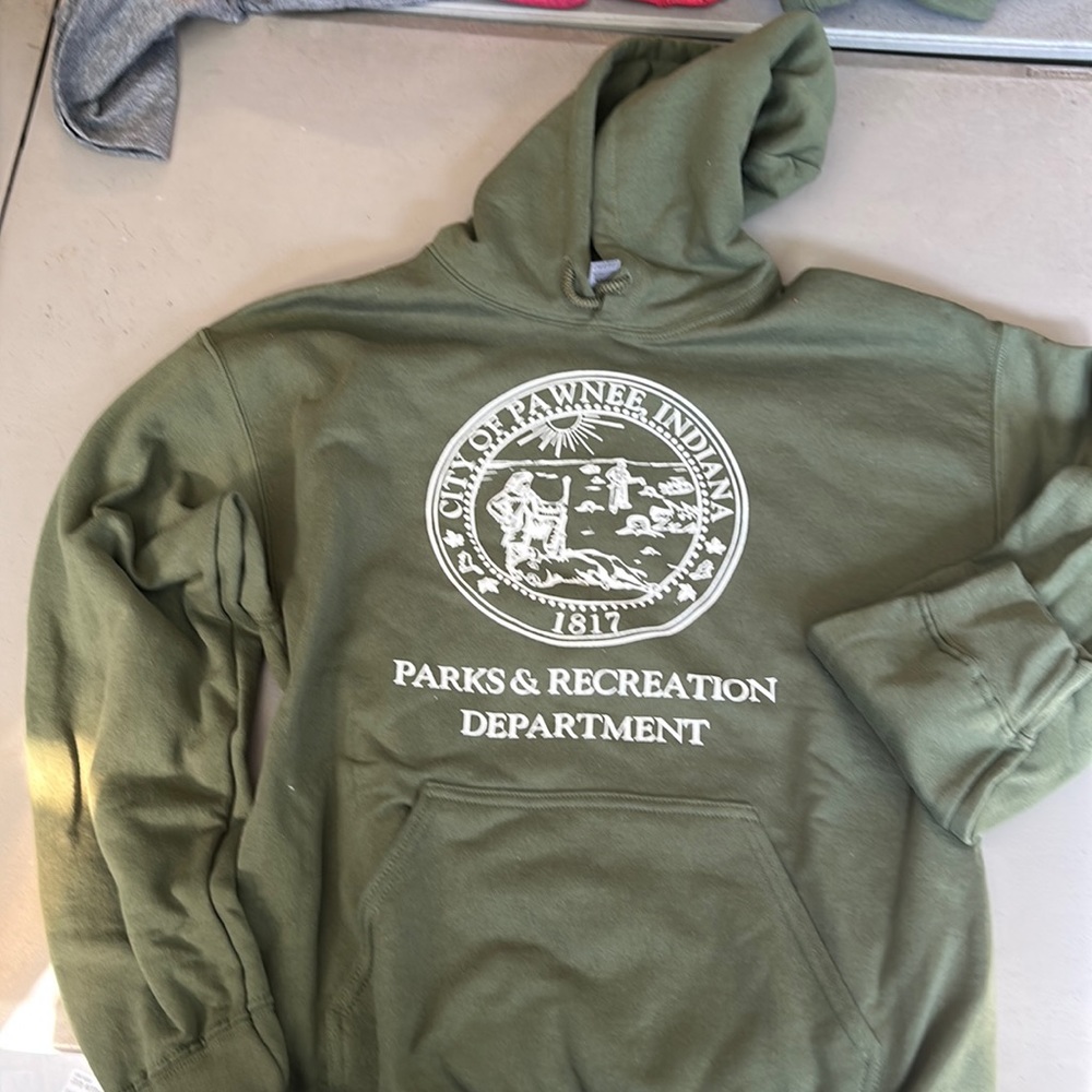 CITY OF PAWNEE OLIVE HEATHER HOOD size  Medium unisex